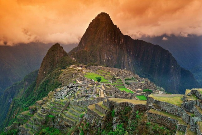 http://coxview.com/wp-content/uploads/2021/10/Seven-Wonders-Machu-Picchu-1-.jpg